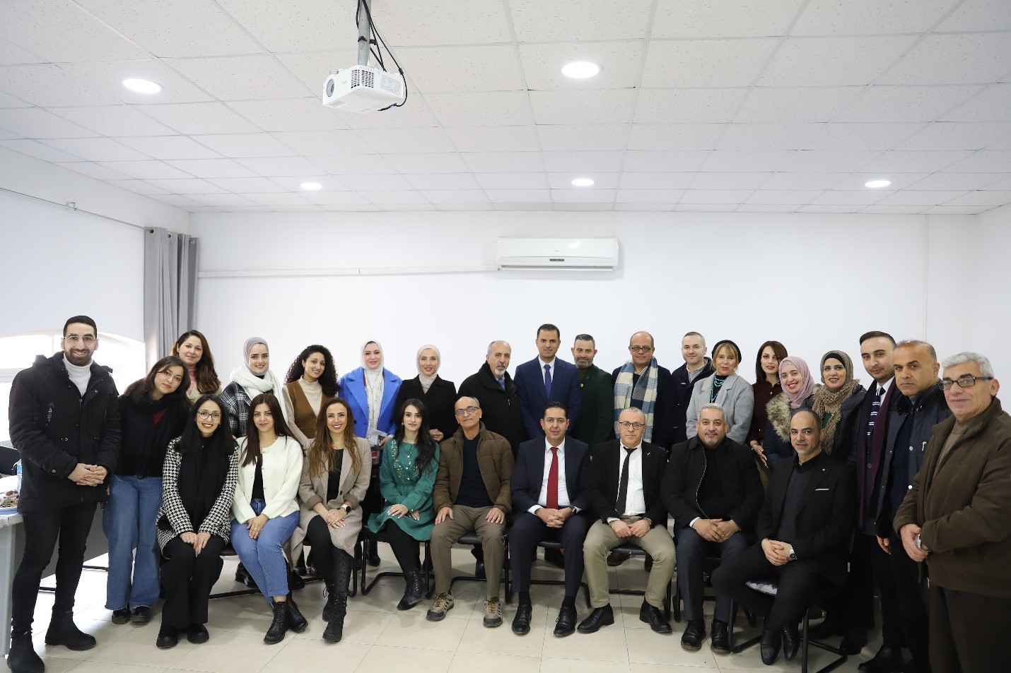 جمعية التنمية المجتمعية والتعليم المستمر العادي تنتخب مجلس إدارة جديد